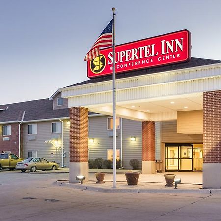 Supertel Inn And Conference Center Creston Extérieur photo